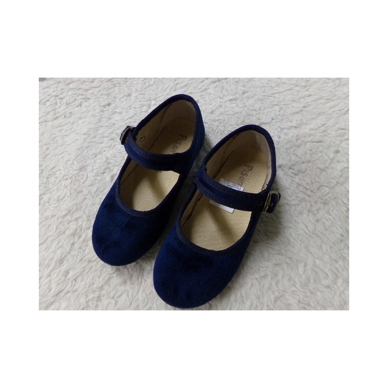 Merceditas azul N 28. Segunda mano