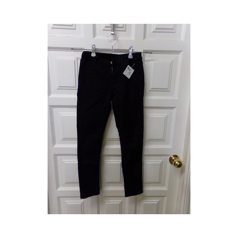 Vaquero negro elástico talla 10-11 años. Segunda mano