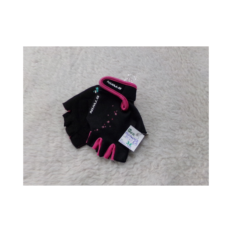 Guantes bici talla 6 años. Segunda mano