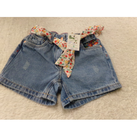 Pantalón corto vaquero talla 8 años. Segunda mano