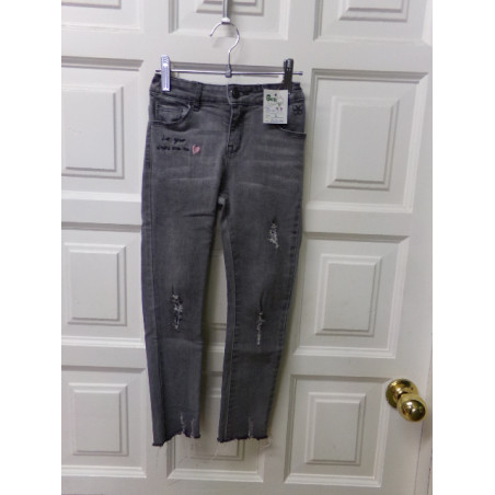 Pantalón vaquero gris talla 6-7 años. Segunda mano