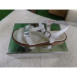 Sandalias Eli N 30. Segunda mano