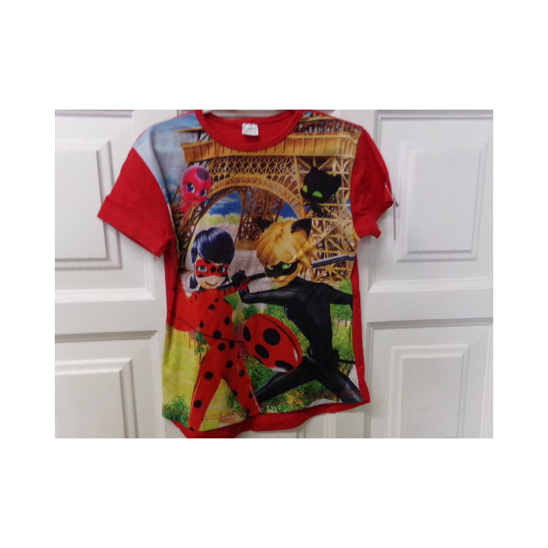 Camiseta talla 6 años. Segunda mano