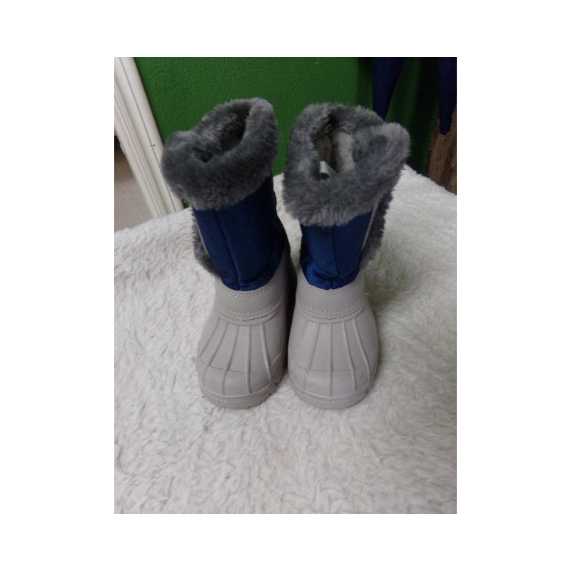 Botas de nieve N 23. Segunda mano