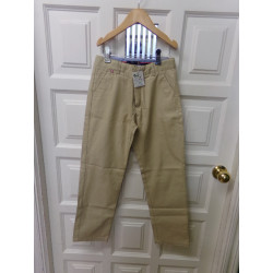 Pantalon Tizza. Talla 9-10 años.  Segunda mano