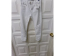 Vaquero blanco Zara talla 5-6 años. Segunda mano