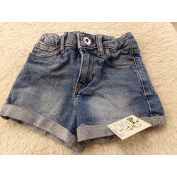 Pantalon corto Zara talla 5 años. Segunda mano