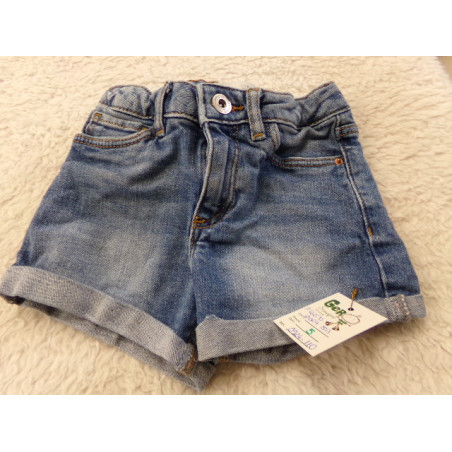 Pantalon corto Zara talla 5 años. Segunda mano