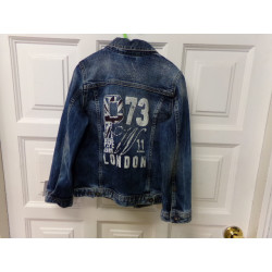 Cazadora vaquera talla 8 años. Pepe jeans. Segunda mano