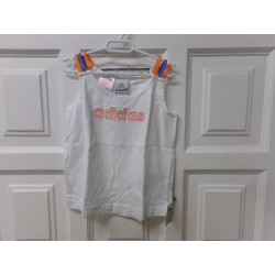 Camiseta ADIDAS talla 5 años. Segunda mano