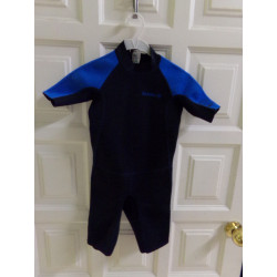 Neopreno talla 5 años. Segunda mano