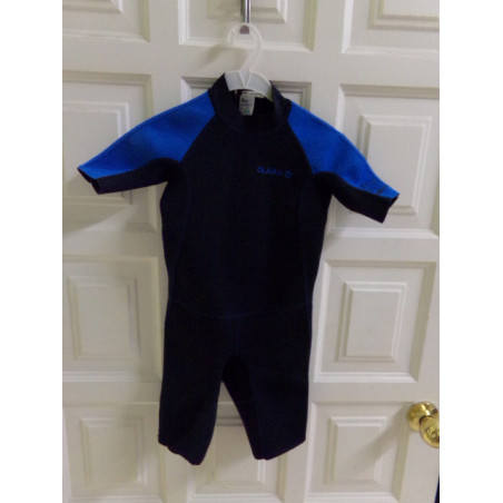 Neopreno talla 5 años. Segunda mano