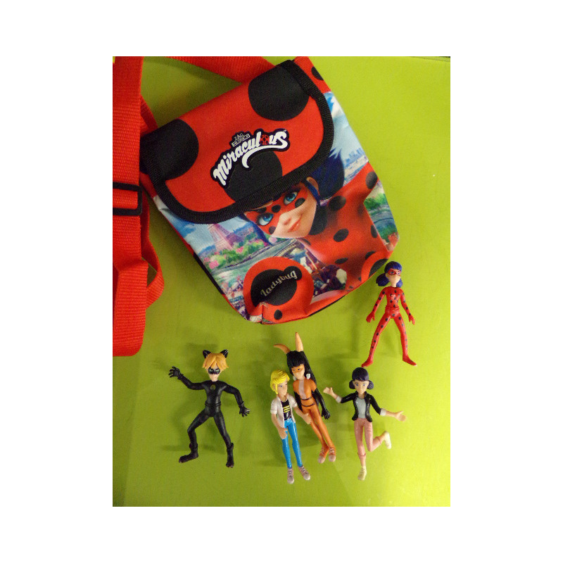 Bolsito con muñecas Lady Bug. Segunda mano