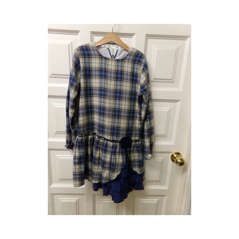 Vestido La Ormiga talla 12 años. Segunda mano