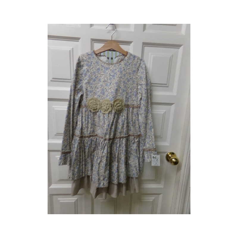 Vestido La Ormiga talla 12 años. Segunda mano