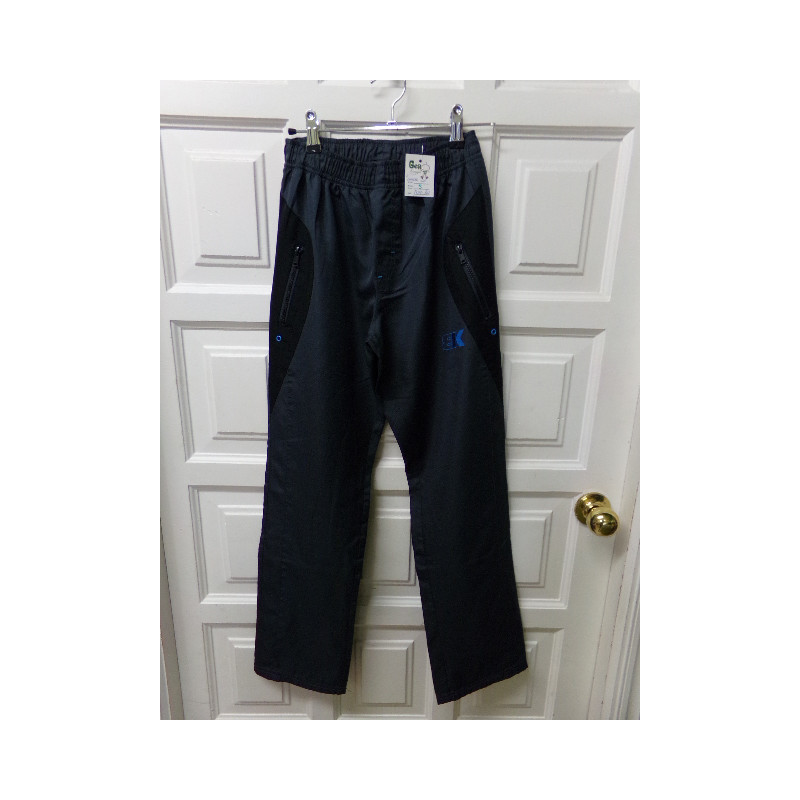 Pantalon chandal talla 12 años. Segunda mano