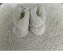 Botas pelito blancas N 18. Segunda mano
