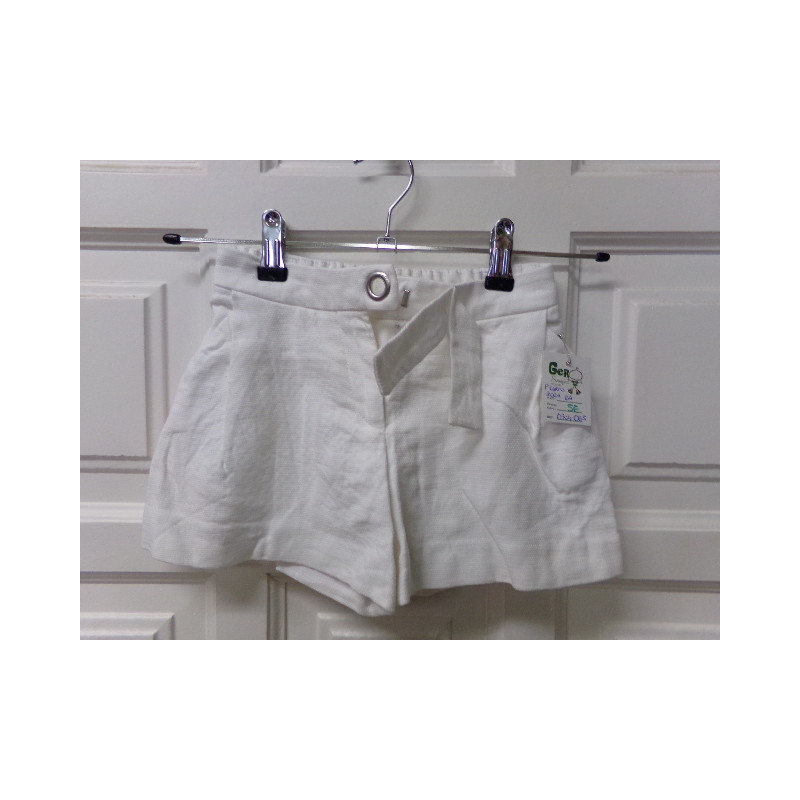 Pantalón corto Zara talla 6 años. Segunda mano