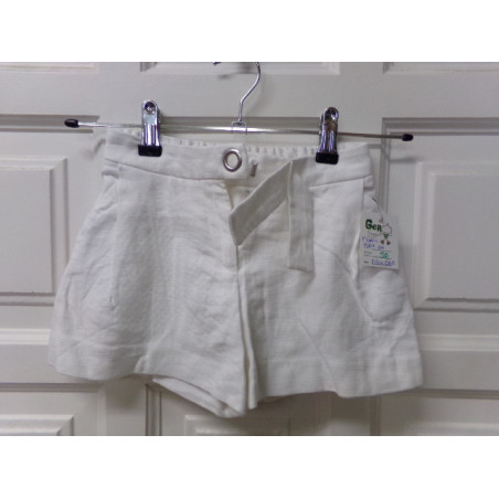 Pantalón corto Zara talla 6 años. Segunda mano