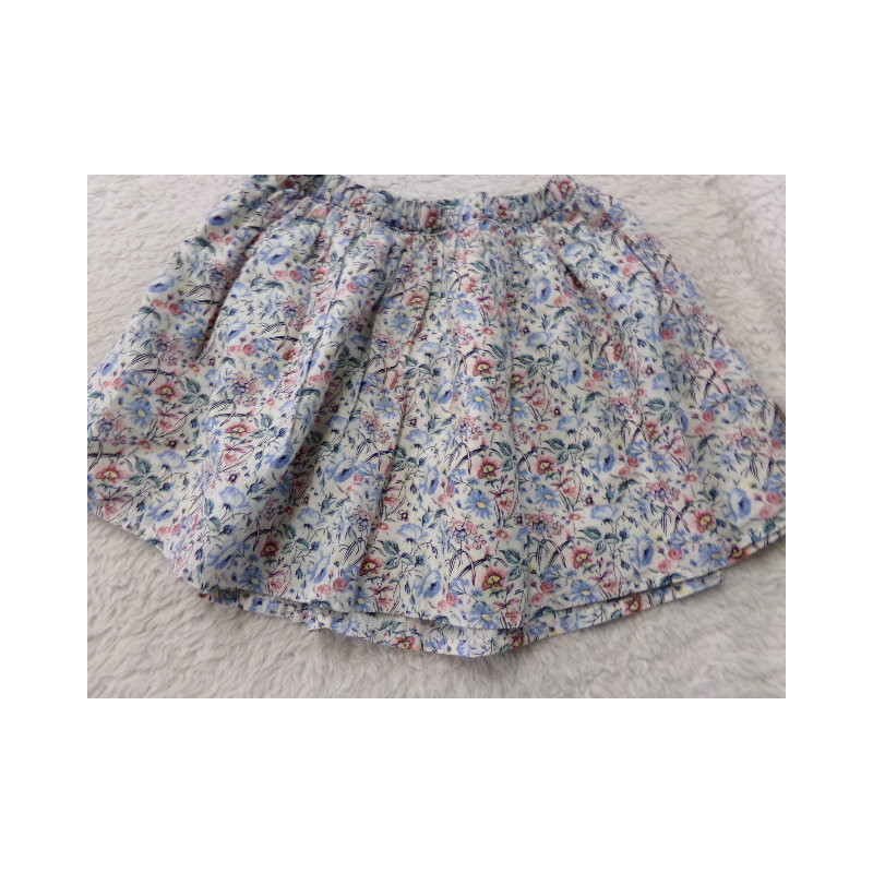 Falda Gap talla 6-7 años. Segunda mano