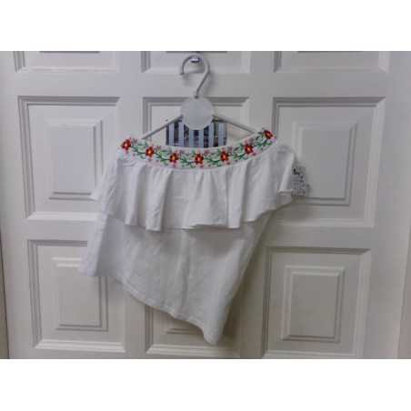 Camiseta La Ormiga talla 6 años. Segunda mano