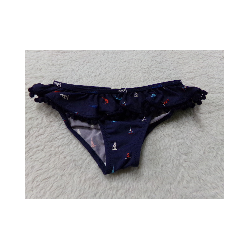 Braguita bikini talla 7años. Segunda mano