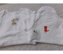 2 Bodys talla 6-9 meses. Sin uso