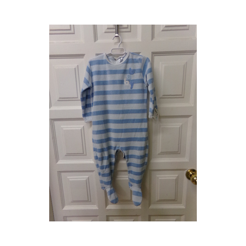 Pijama talla 18-24 meses. Sin uso
