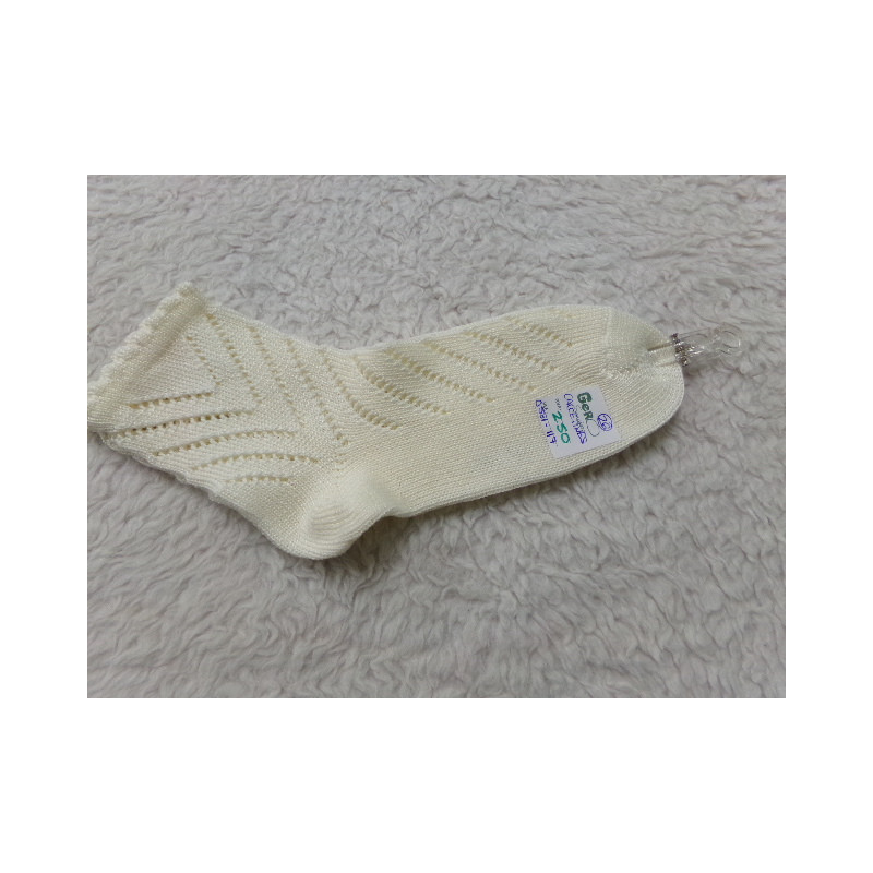 Calcetines N 26. Crema. Sin uso.