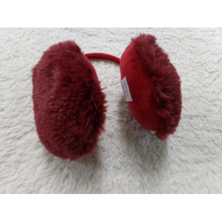 Orejeras granate. Segunda mano