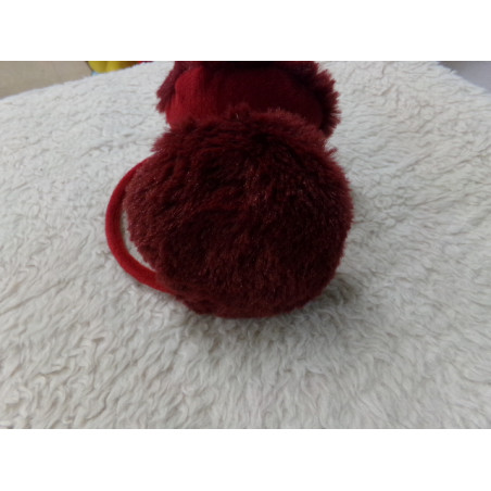 Orejeras granate. Segunda mano