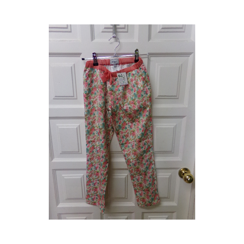 Pantalon de verano Mayoral talla 8 años. Segunda mano