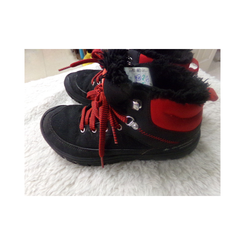 Tenis quechua N 34. Segunda mano