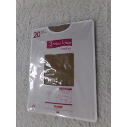 Panty talla 3-6 años, color carne. Sin uso