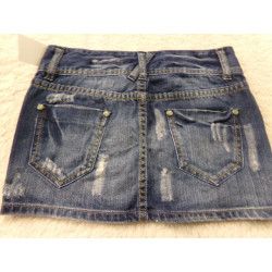 Falda vaquera talla 8 años. Segunda mano