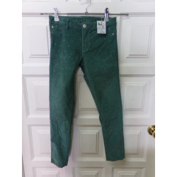 Pantalon Sera de pana talla 7 años. Segunda mano