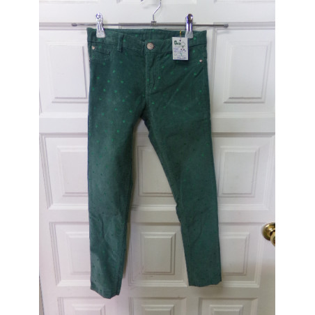 Pantalon Sera de pana talla 7 años. Segunda mano