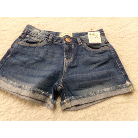 Pantalón corto vaquero Brotes talla 10 años. Segunda mano