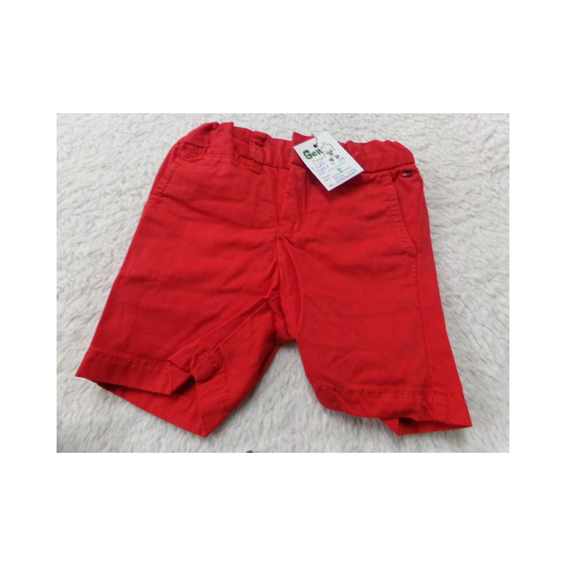 Pantalon corto Tommy Hildfiger talla 2 años. Segunda mano