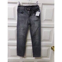 Vaquero Zara talla 7 años. Segunda mano