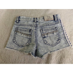 Pantalon corto vaquero talla 5 años. Segunda mano