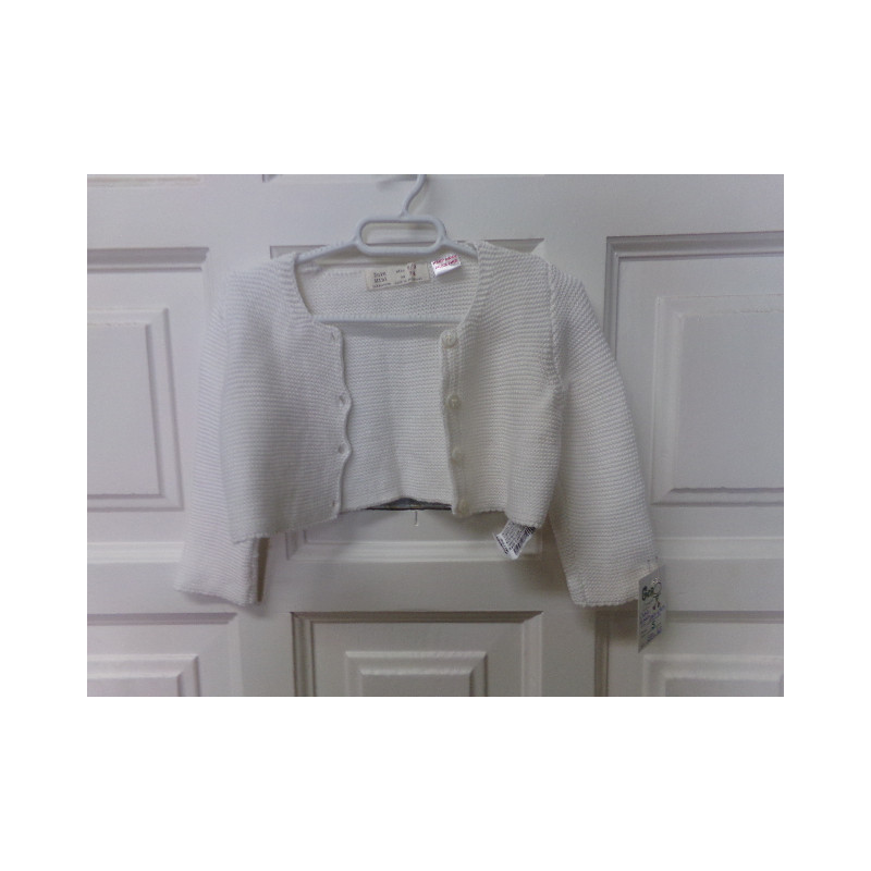 Chaqueta Zara blanca talla 6-9 meses. Segunda mano