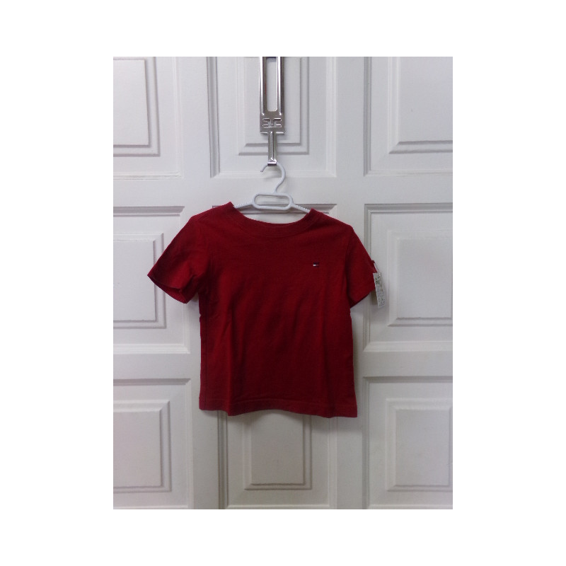 Camiseta Tommy H. talla 18 meses. Segunda mano