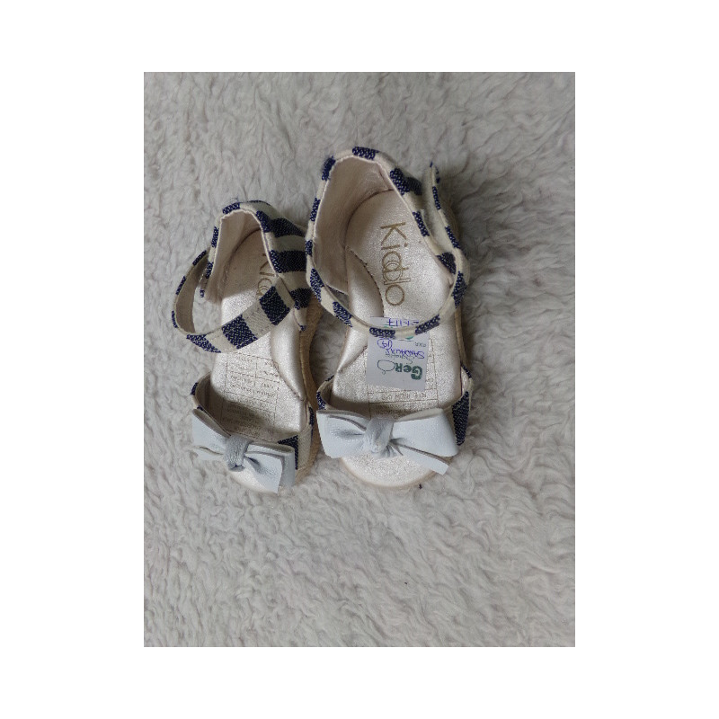 Sandalias N 19. Segunda mano