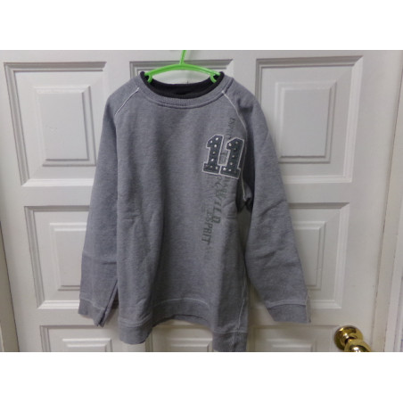 Sudadera espirit. Talla 8 años. Segunda mano