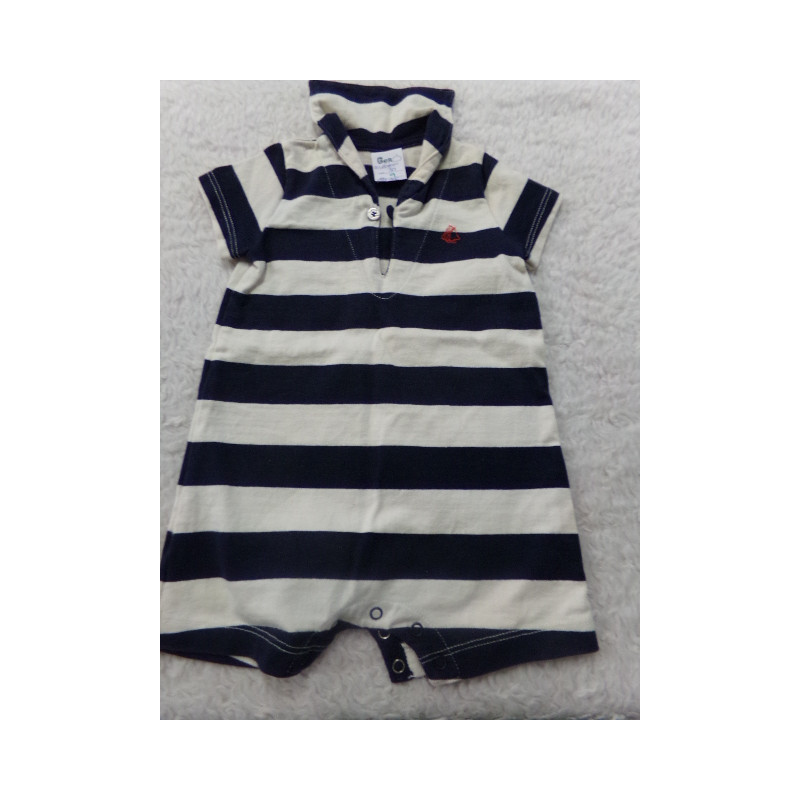 Pelele talla 3 meses. Segunda mano