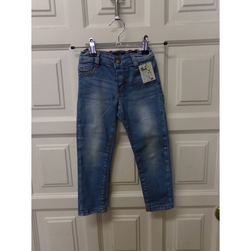 Vaquero Mayoral talla 3 años. Segunda mano