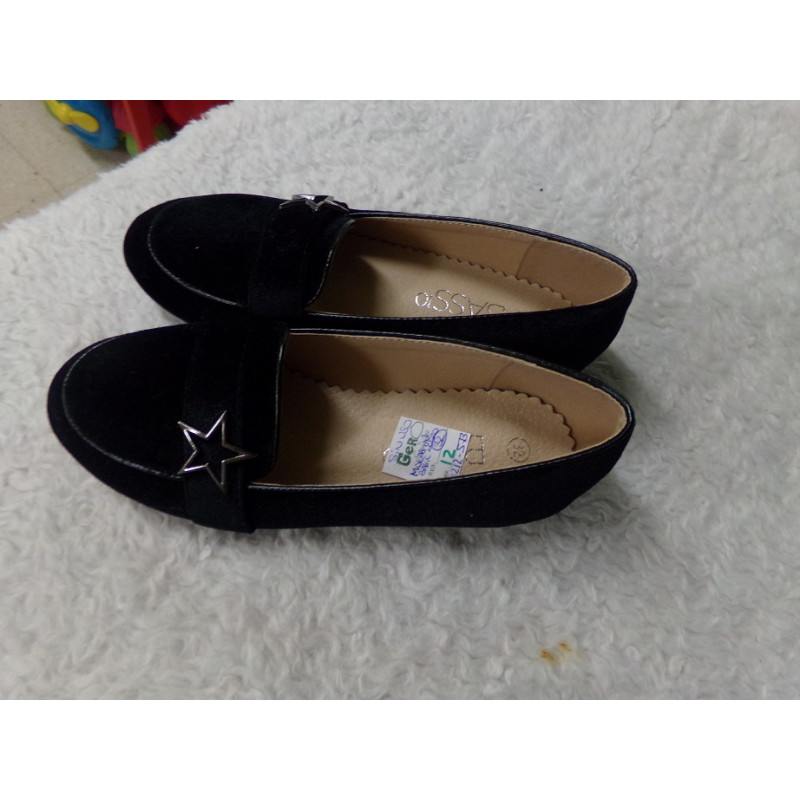 Mocasin basic N 32. A estrenar
