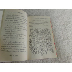 Baile de disfraces. Secret Kingdom. Segunda mano