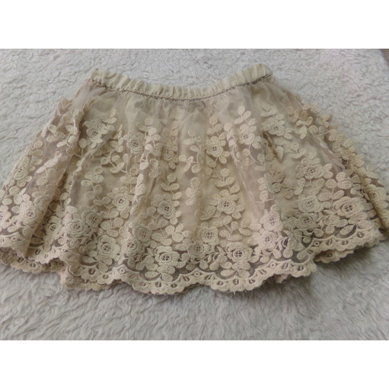 Falda Zara talla 3-4 años. Segunda mano